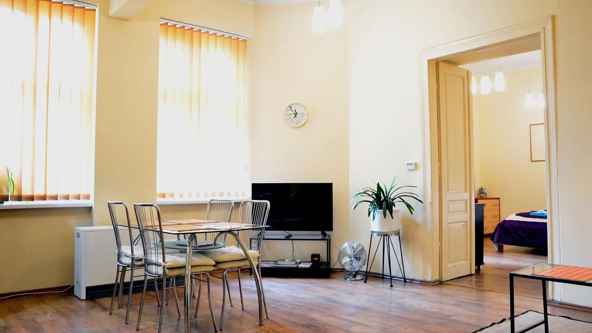 Caffe Latte, City Center Apartment Krakow 0*,